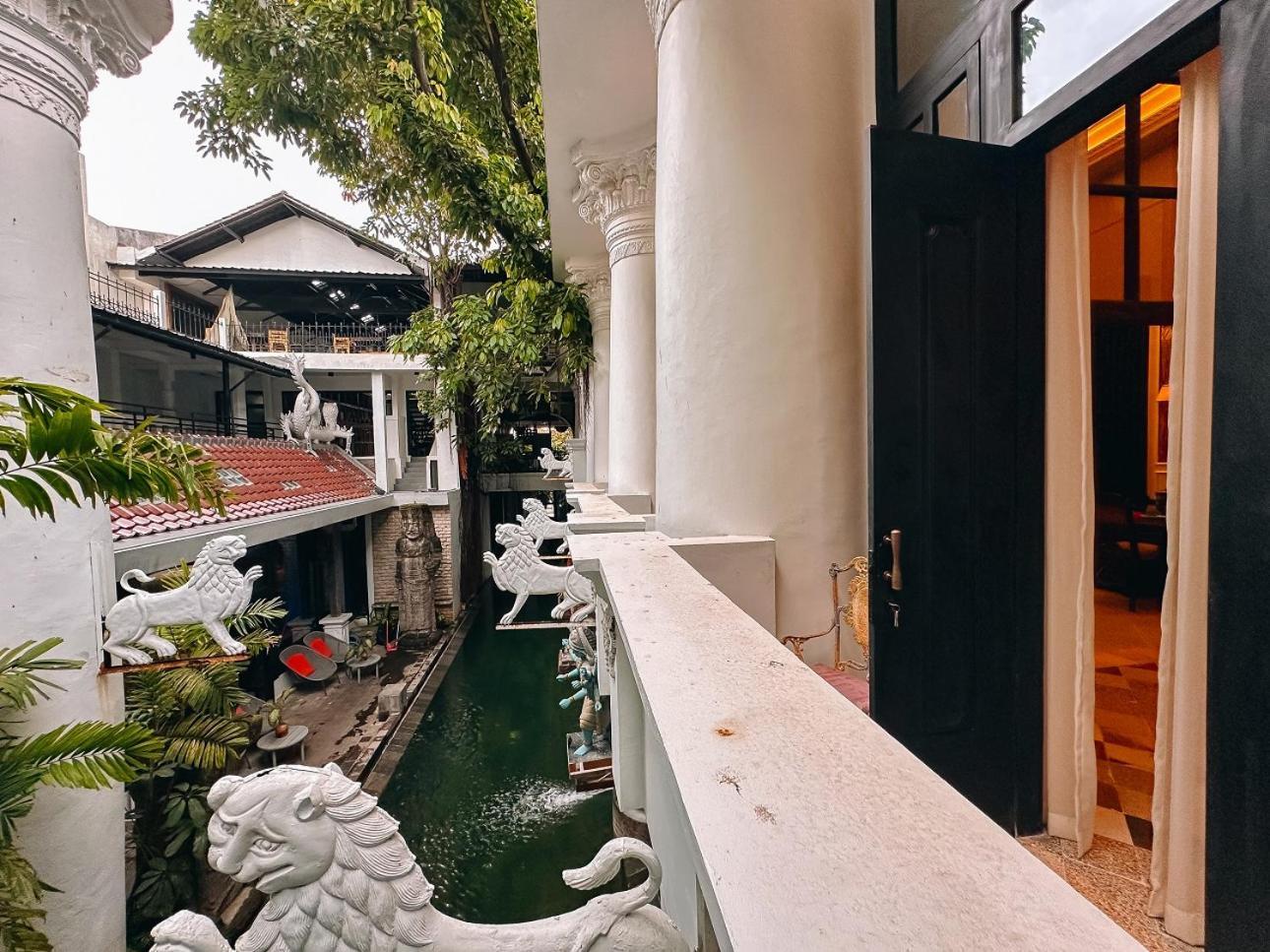 House Of Tugu, Old Town Jakarta Exteriör bild